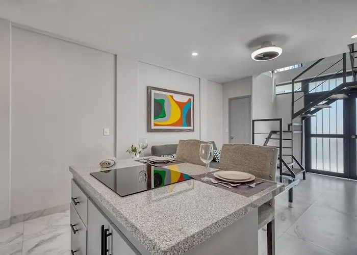 Loft Close To The Ocean With Rooftop Infinity Pool, Balcony & Gym - Dog-friendly