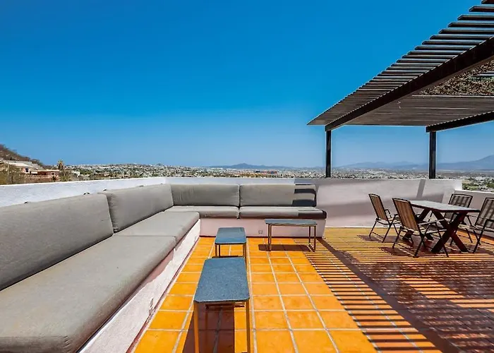 Ferienhaus Loft Close To The Ocean With Rooftop Infinity Pool, Balcony & Gym - Dog-friendly