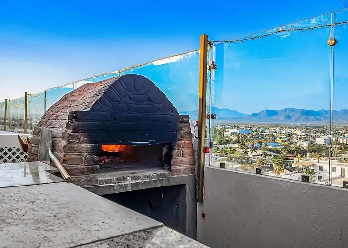 Loft Close To The Ocean With Rooftop Infinity Pool, Balcony & Gym - Dog-friendly * Cabo San Lucas